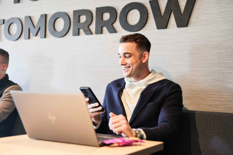 Small business team staying organized with managed IT services